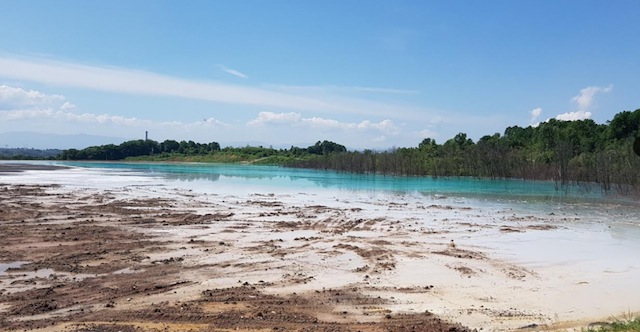Tehnološke otpadne vode sa deponije šljake i pepela “Jezero II” Termoelektrane Tuzla se neprečišćene izlijevaju u rijeku Jalu